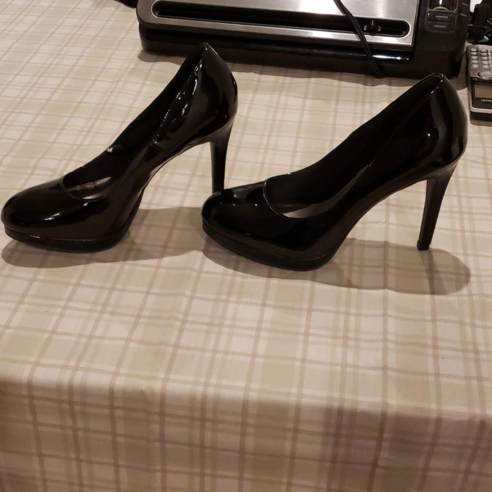 Black heels